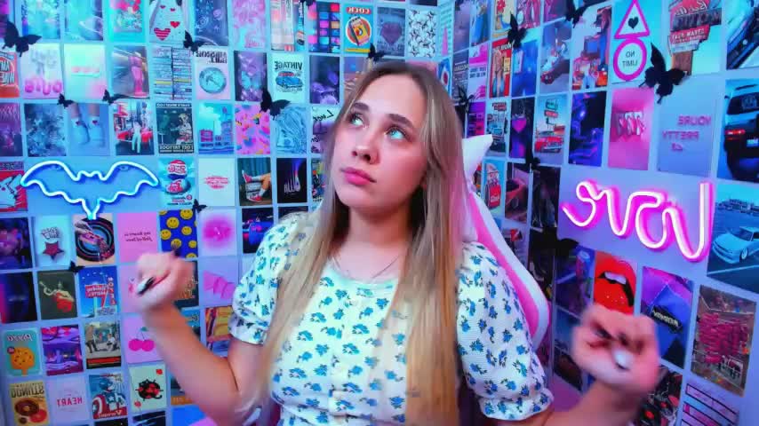 MiaMilas Cam Model Chat October 2, 2025