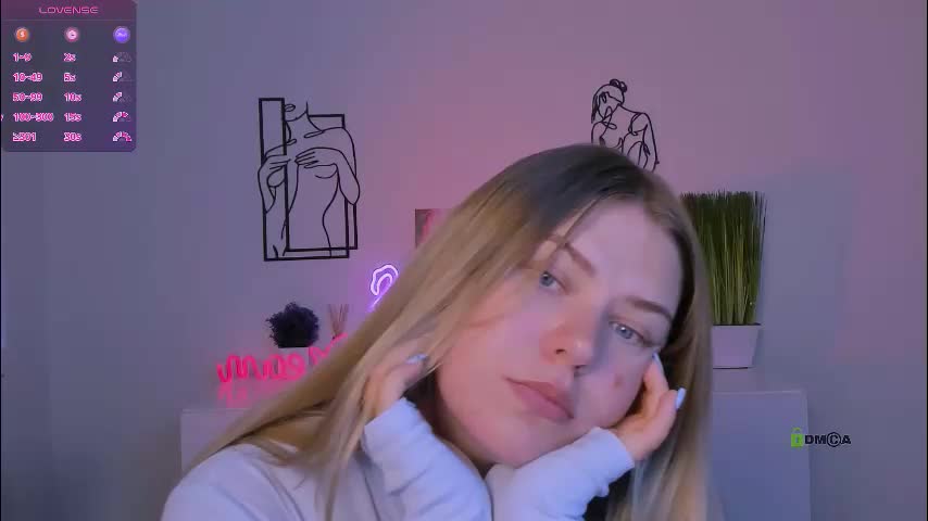 miraella Cam Model Chat October 2, 2025