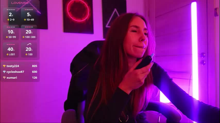 agelina_summer Cam Model Chat October 2, 2025