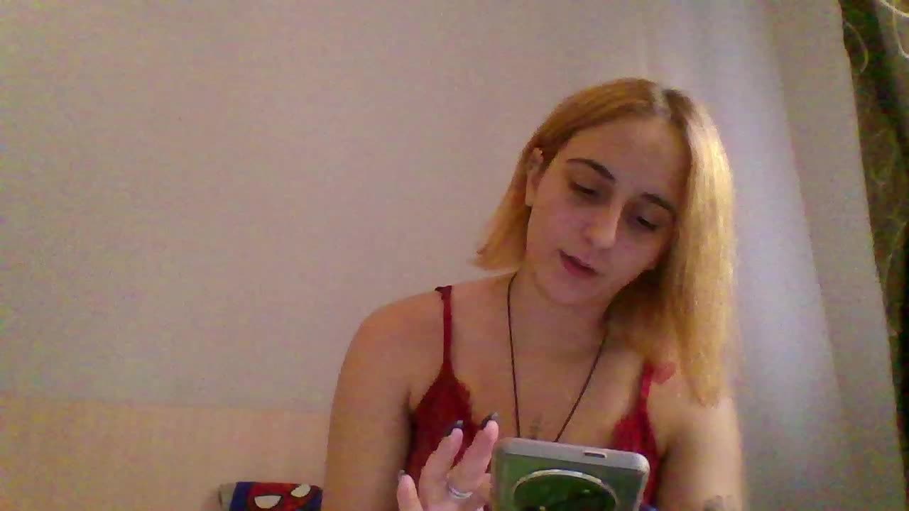 Hotredhead01 Cam Model Chat October 2, 2025