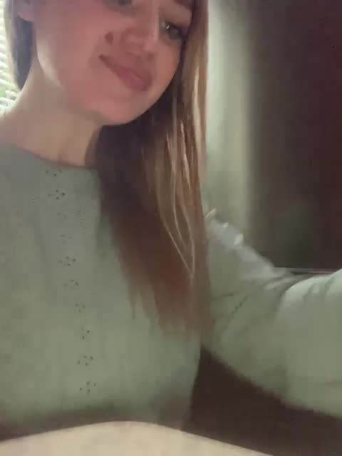 Polichkaaaa Cam Model Chat October 2, 2025