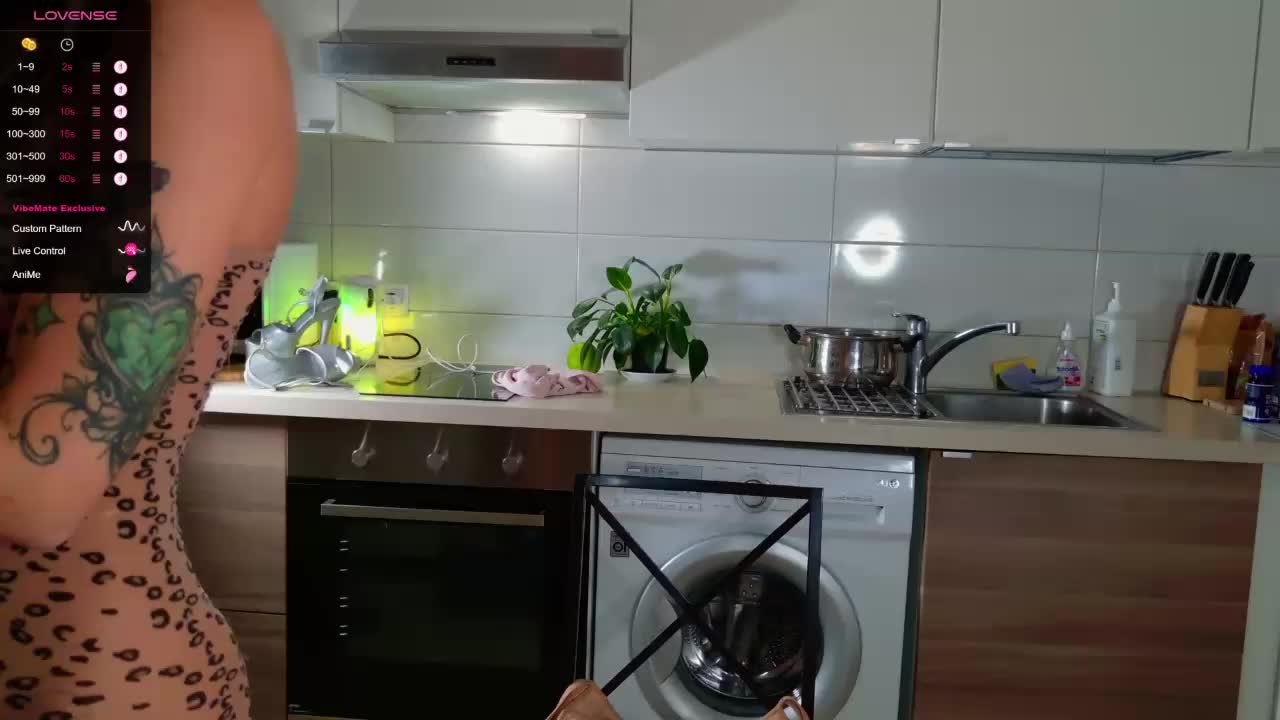 Tatachka1 Cam Model Chat October 2, 2025