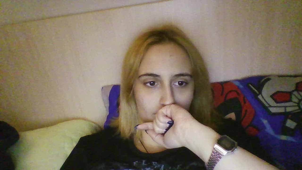 Hotredhead01 Cam Model Chat October 3, 2025