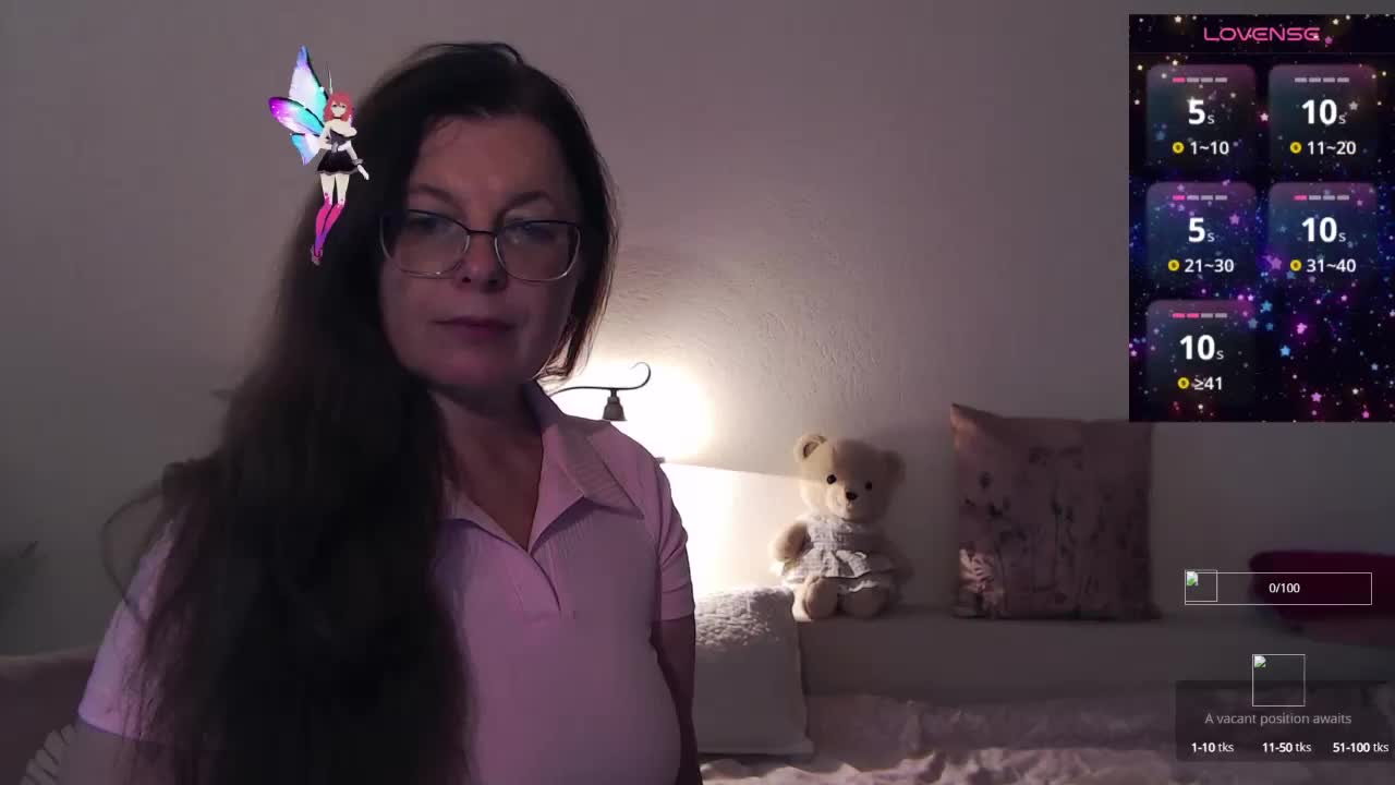 HelenBerg Cam Model Chat October 3, 2025