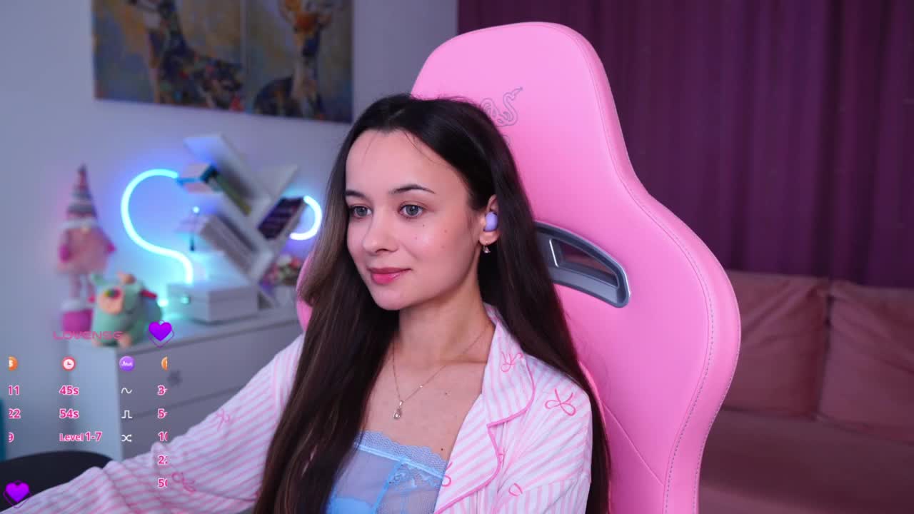 JuicyAngel Cam Model Chat October 3, 2025