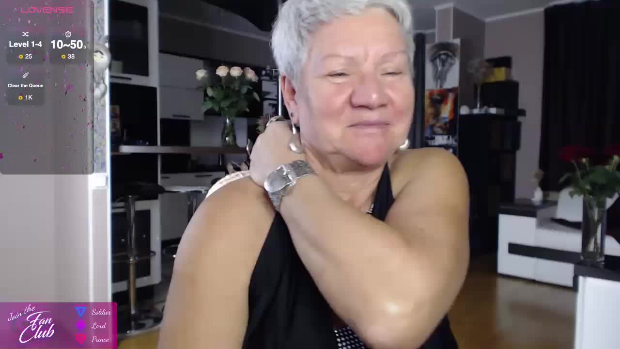 roxana-brooks Cam Model Chat October 3, 2025