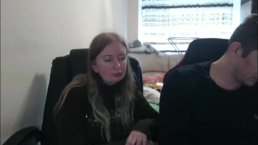 jenisandpeter Cam Model Chat October 3, 2025