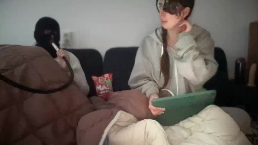 rosea_champagne Cam Model Chat October 3, 2025