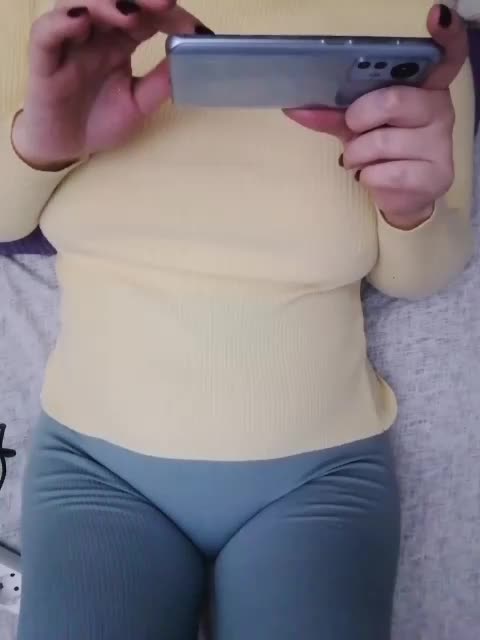 -Tiffany- Cam Model Chat October 3, 2025