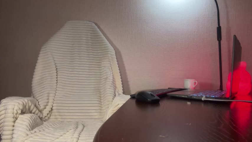 Alexxxkiss Cam Model Chat October 3, 2025