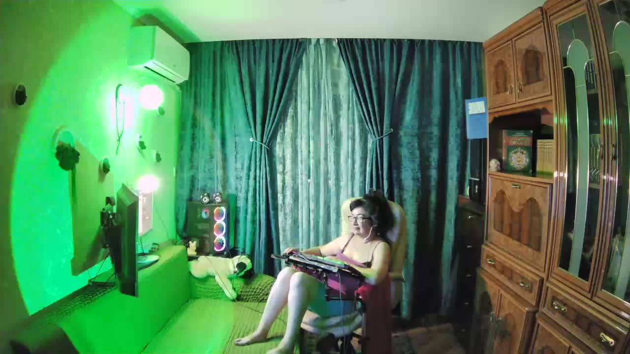 Infodar Cam Model Chat October 3, 2025