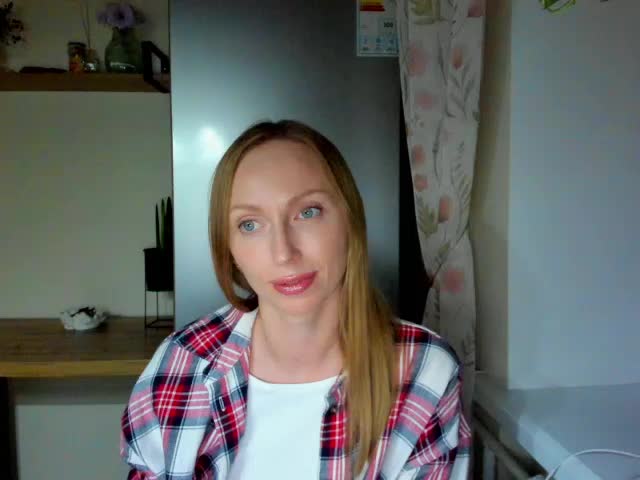 EvaXlove69 Cam Model Chat October 3, 2025