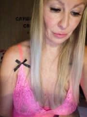 Blondi_Love Cam Model Chat October 3, 2025