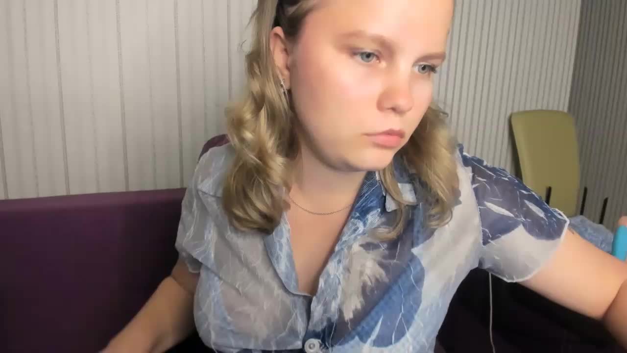 WebSamkaa Cam Model Chat October 3, 2025