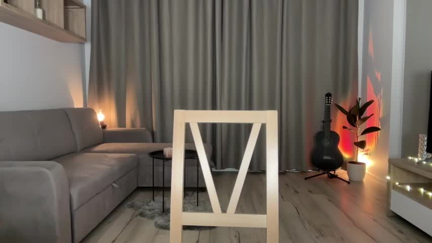 Julia_RL Cam Model Chat October 3, 2025