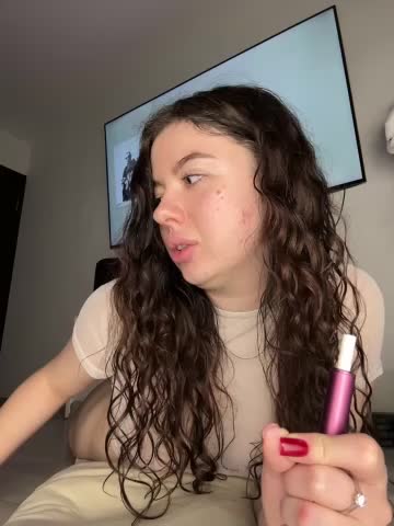 Kimi_Ass Cam Model Chat October 3, 2025