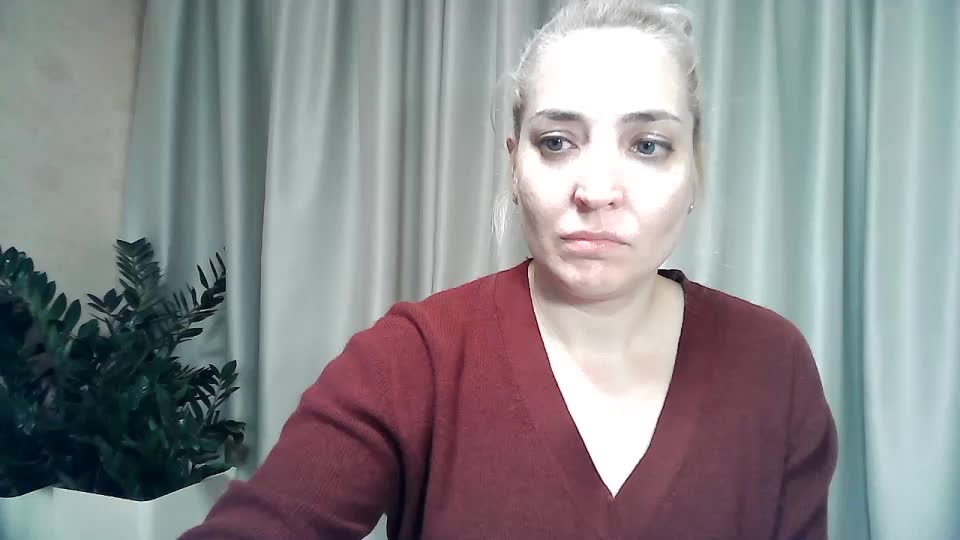 mariska-kiska Cam Model Chat October 3, 2025