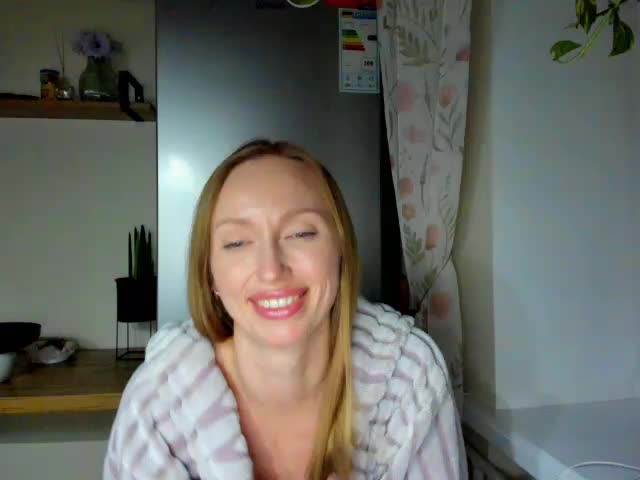 EvaXlove69 Cam Model Chat October 3, 2025