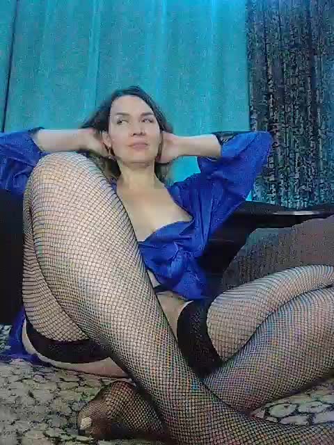 -w4me-- Cam Model Chat October 3, 2025