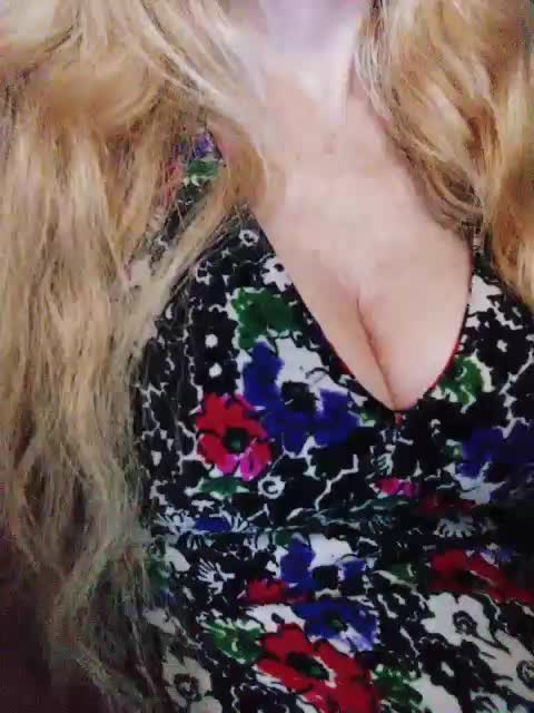 TPAXATb-B-MENU Cam Model Chat October 3, 2025