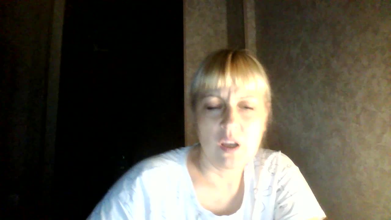 krisss2016 Cam Model Chat October 3, 2025