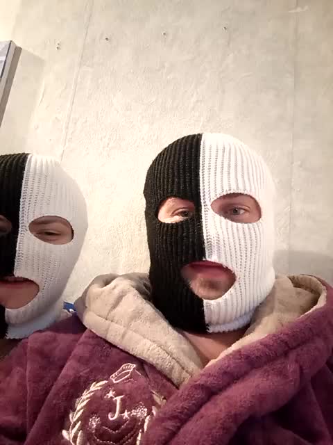 Kiss-Kissaa Cam Model Chat October 3, 2025