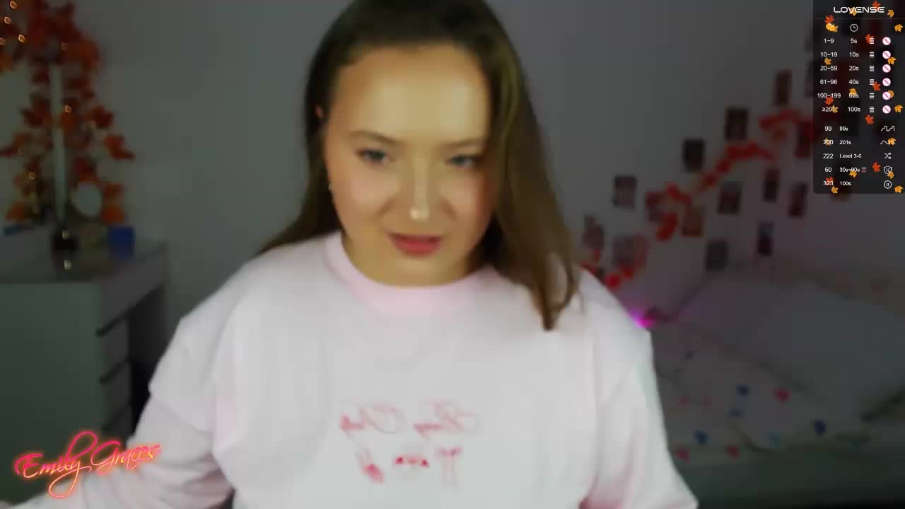 -EmilyxGrasez- Cam Model Chat October 3, 2025