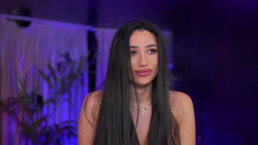 ginavalentinna Cam Model Chat October 3, 2025