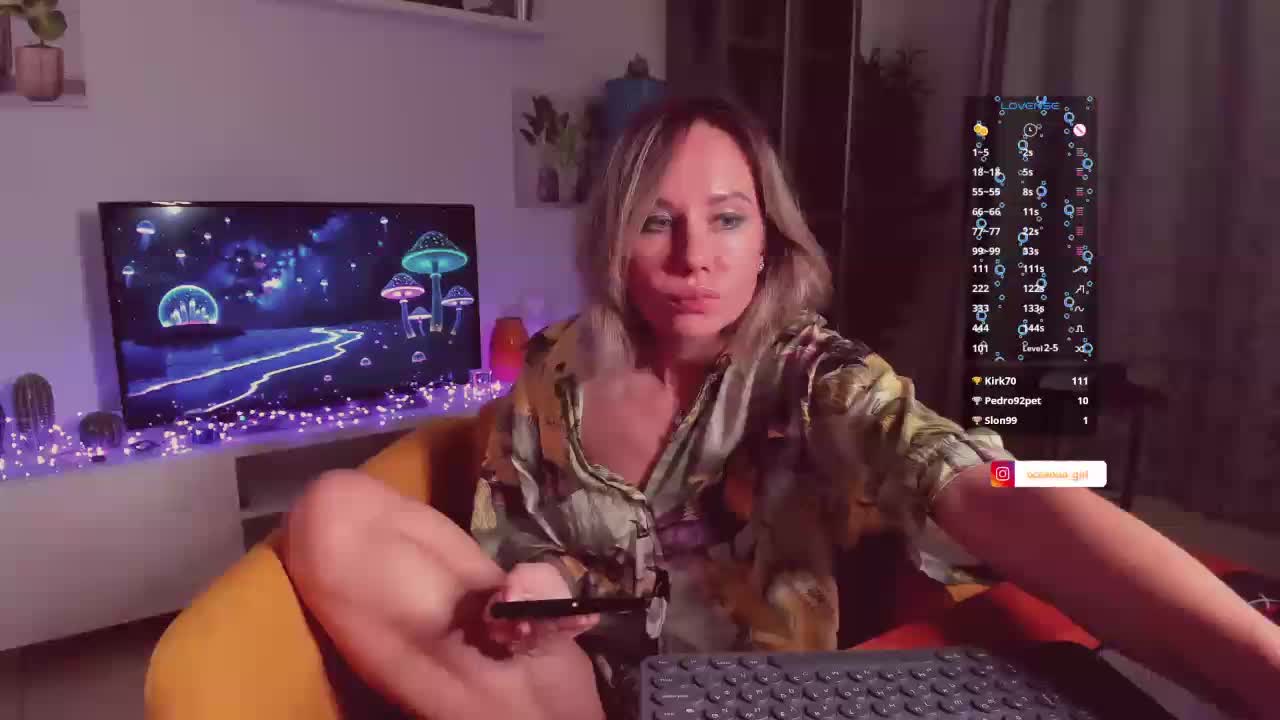 __ocean_soul__ Cam Model Chat October 3, 2025