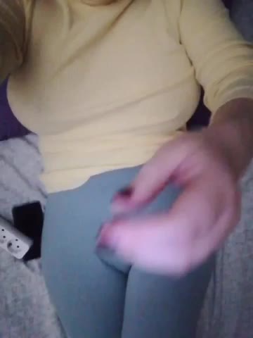 -Tiffany- Cam Model Chat October 3, 2025