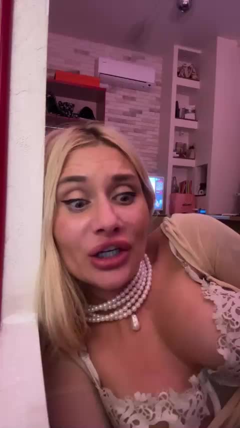 Tvoyasamka77 Cam Model Chat October 3, 2025