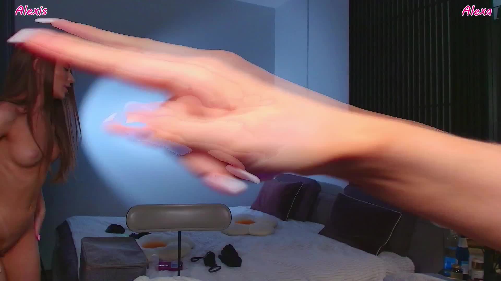 AlexisGrays Cam Model Chat October 3, 2025