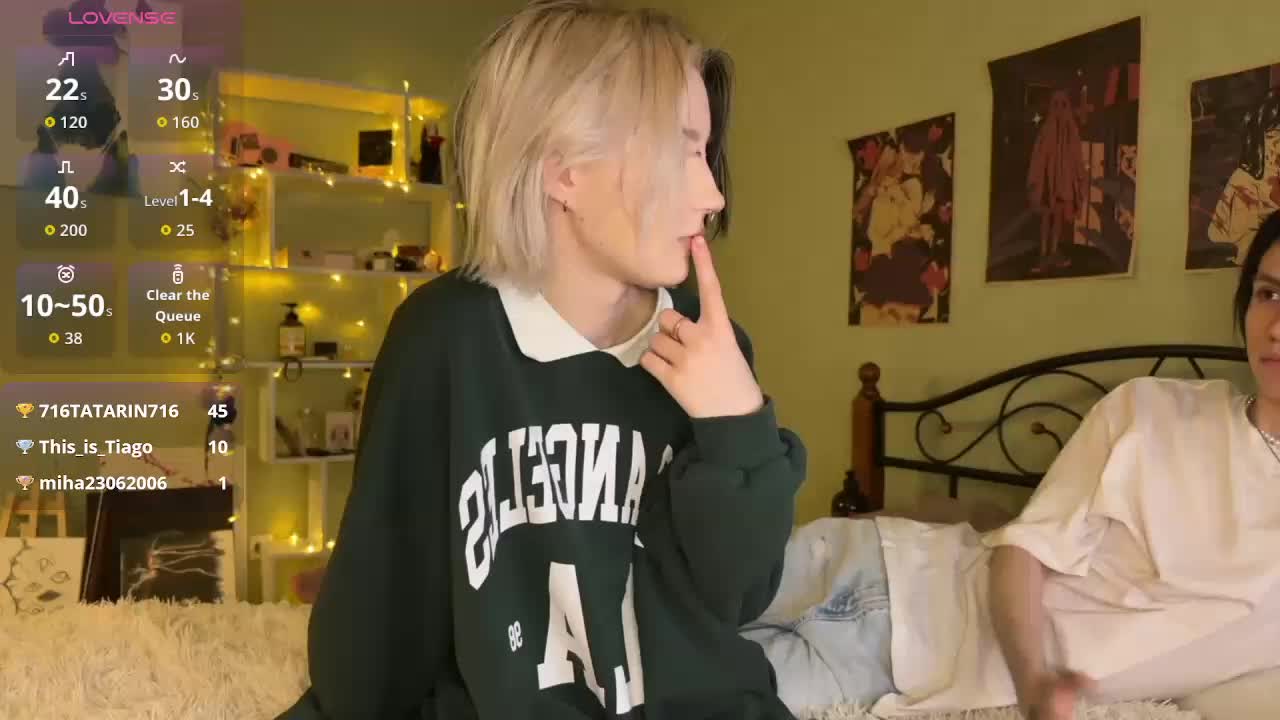 VeryRareTwins Cam Model Chat October 3, 2025