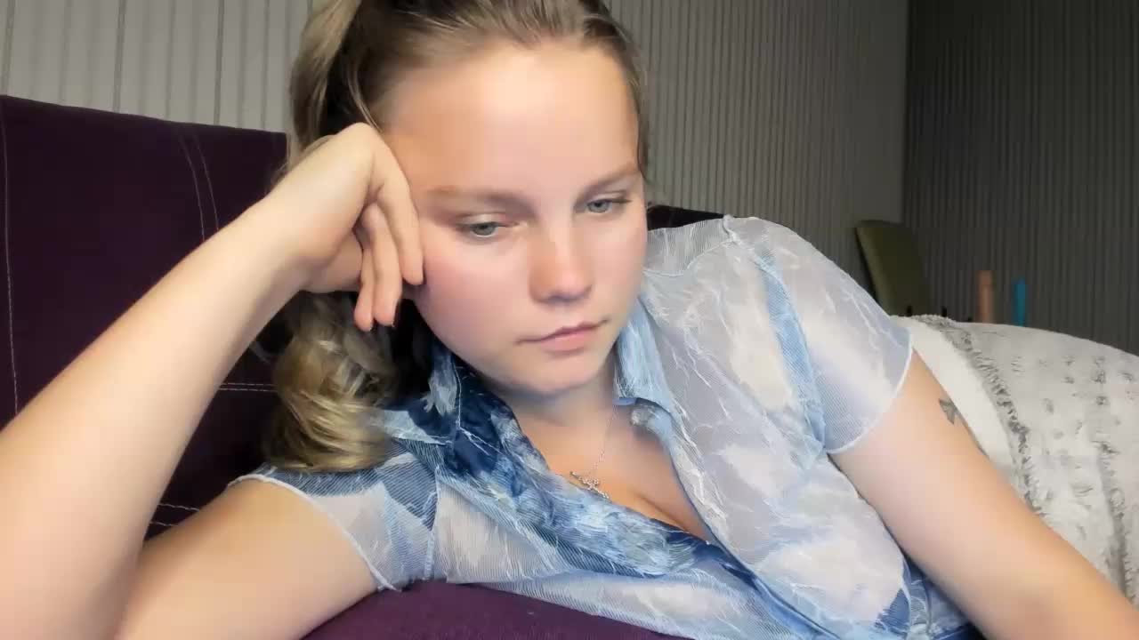 WebSamkaa Cam Model Chat October 3, 2025