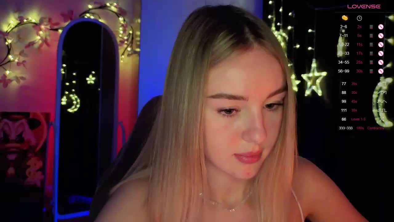 Nestyzz Cam Model Chat October 3, 2025