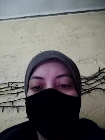 Kira700cams Cam Model Chat October 3, 2025