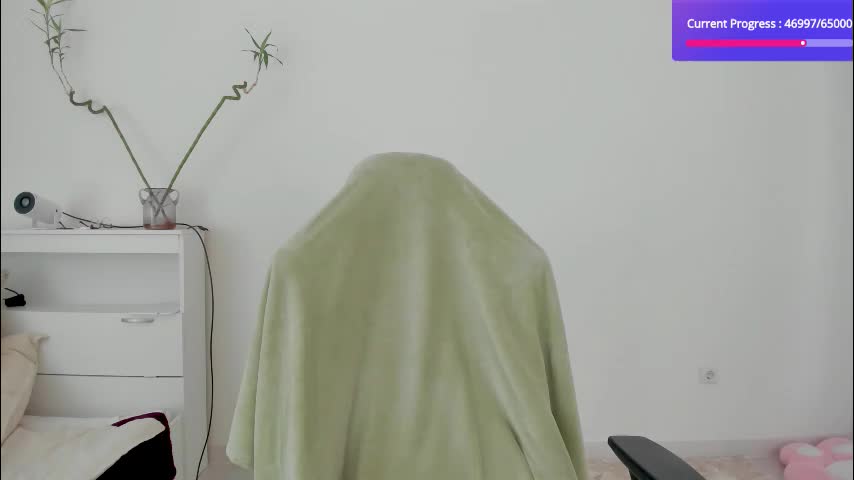 crystalnut Cam Model Chat October 3, 2025