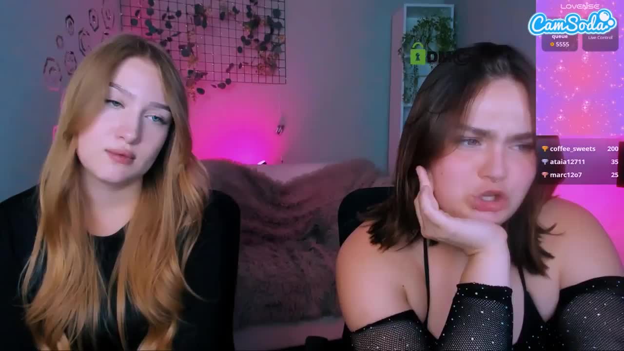 playfulsophie Cam Model Chat October 3, 2025