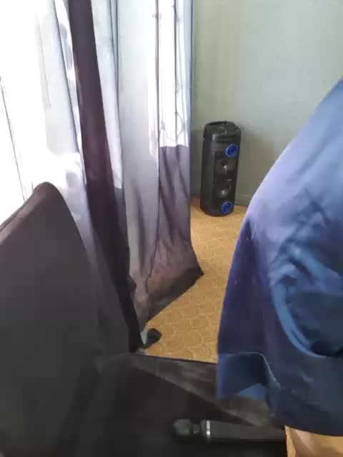 _LEKSA Cam Model Chat October 3, 2025