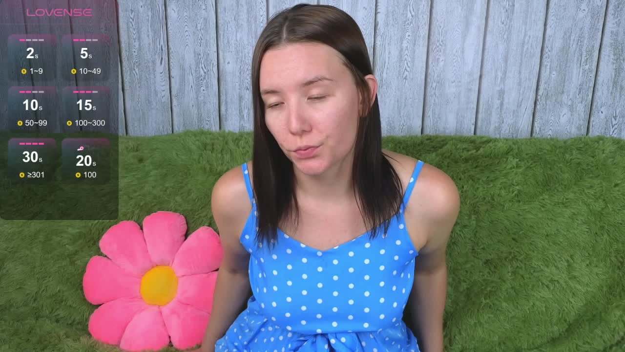 OliviaShepard Cam Model Chat October 3, 2025