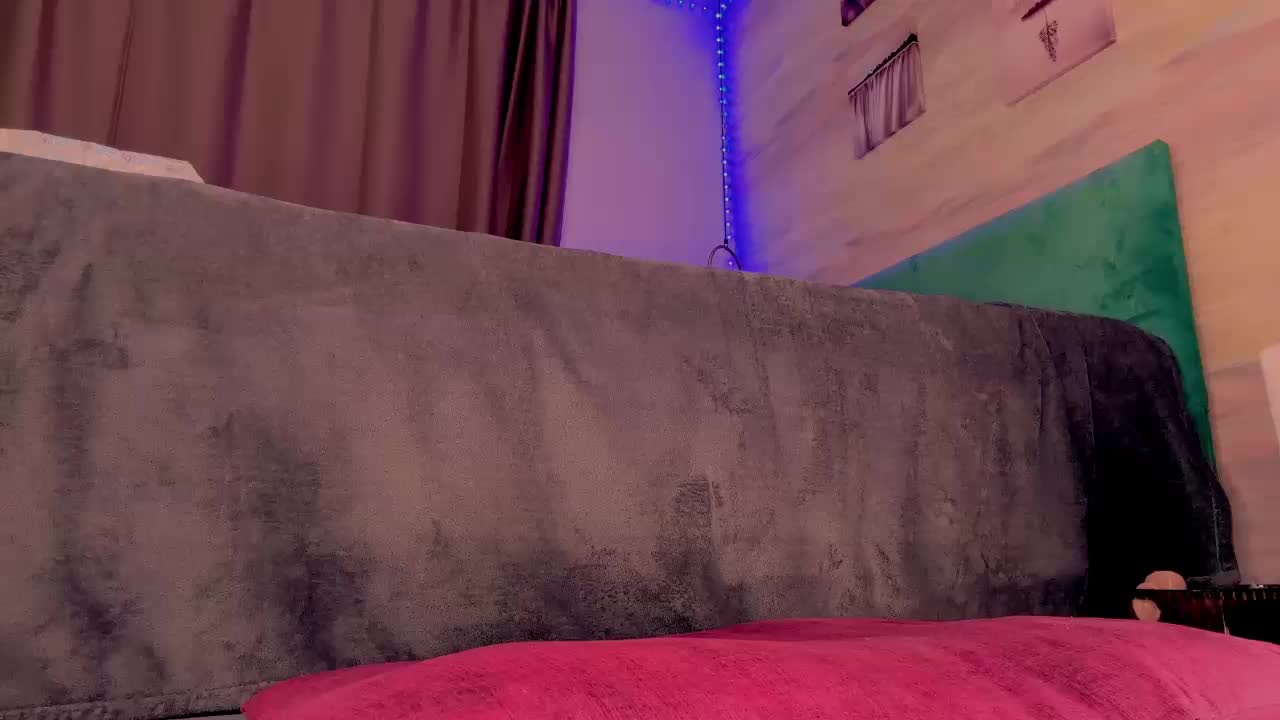 Luna_luux Cam Model Chat October 3, 2025