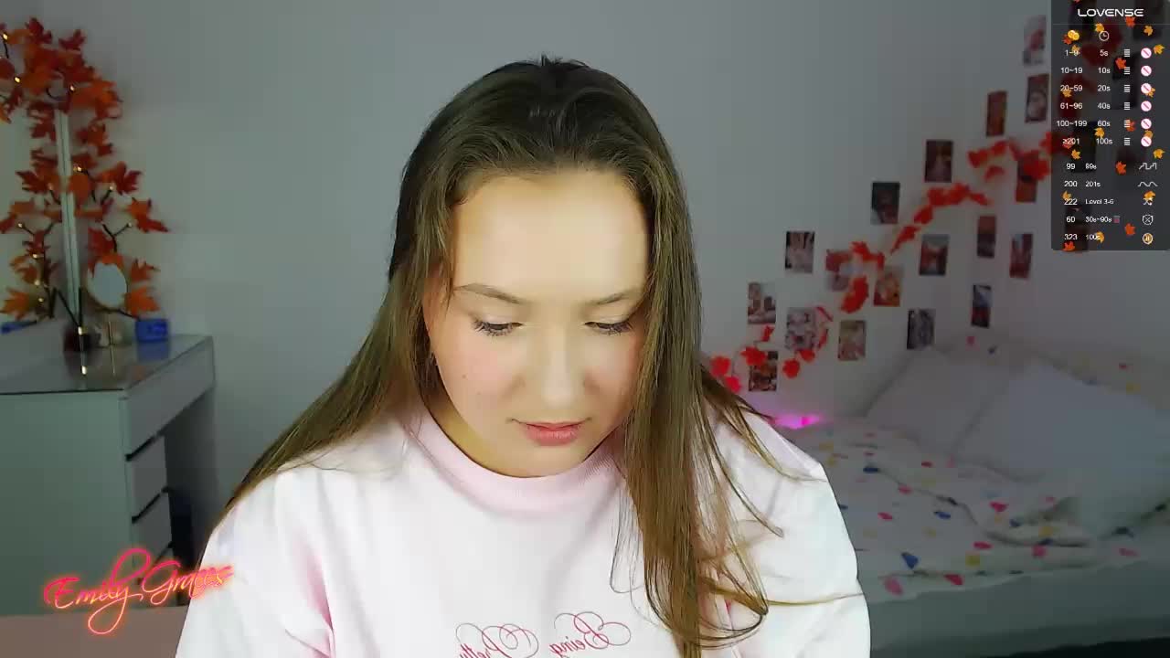 -EmilyxGrasez- Cam Model Chat October 3, 2025