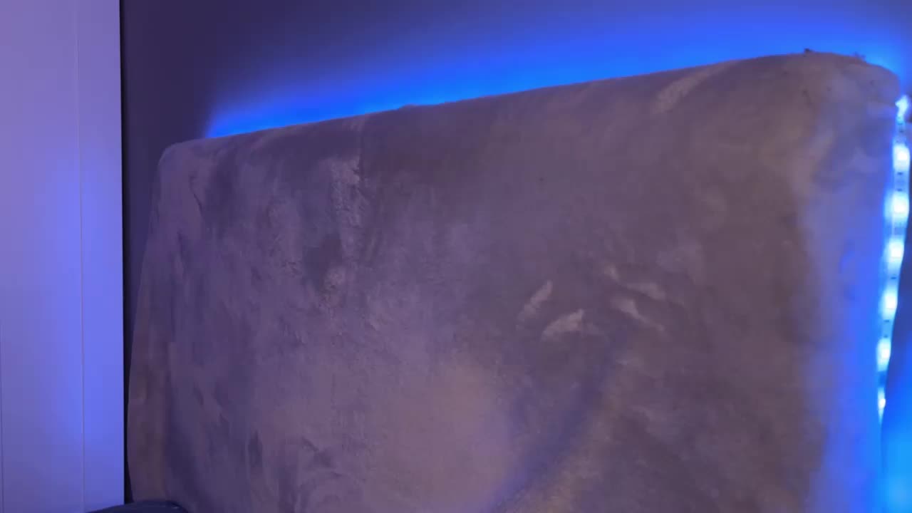 AlisaRichGold Cam Model Chat October 3, 2025