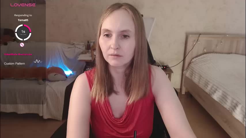 love_agatha Cam Model Chat October 3, 2025