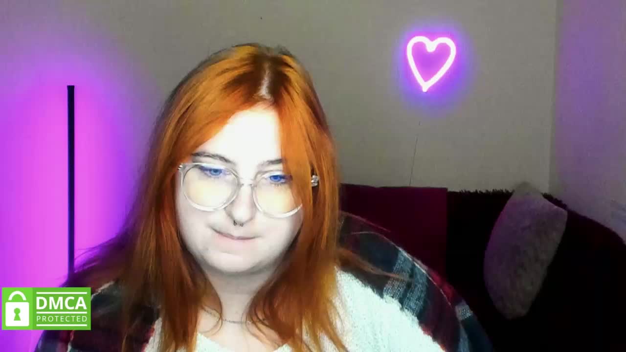 Aliciaredluv Cam Model Chat October 3, 2025