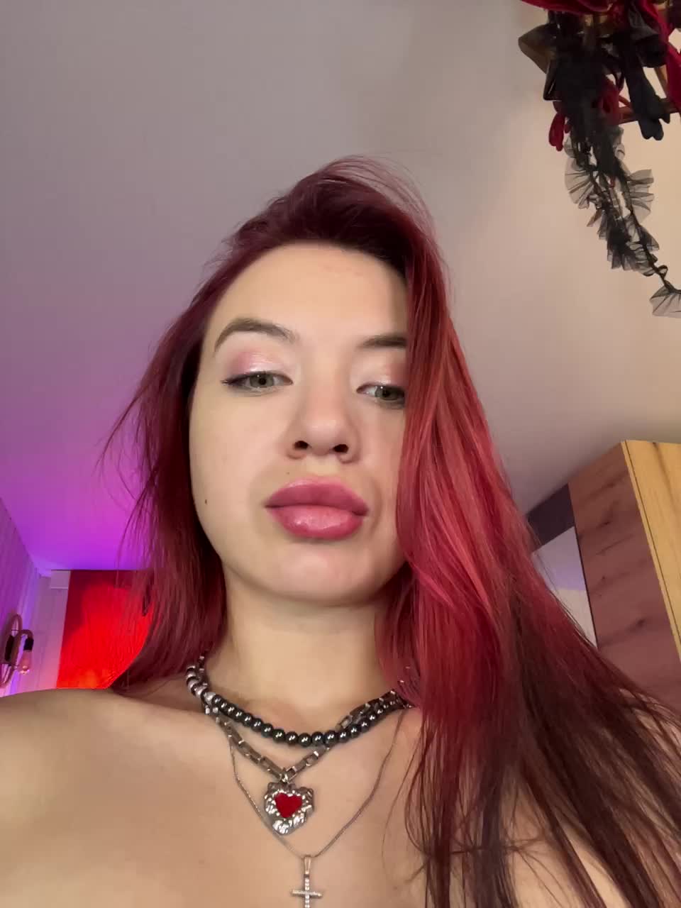 Lina69Femdom Cam Model Chat October 3, 2025