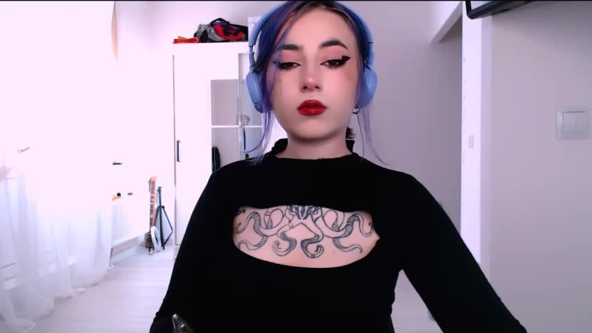 purplewitch Cam Model Chat October 3, 2025