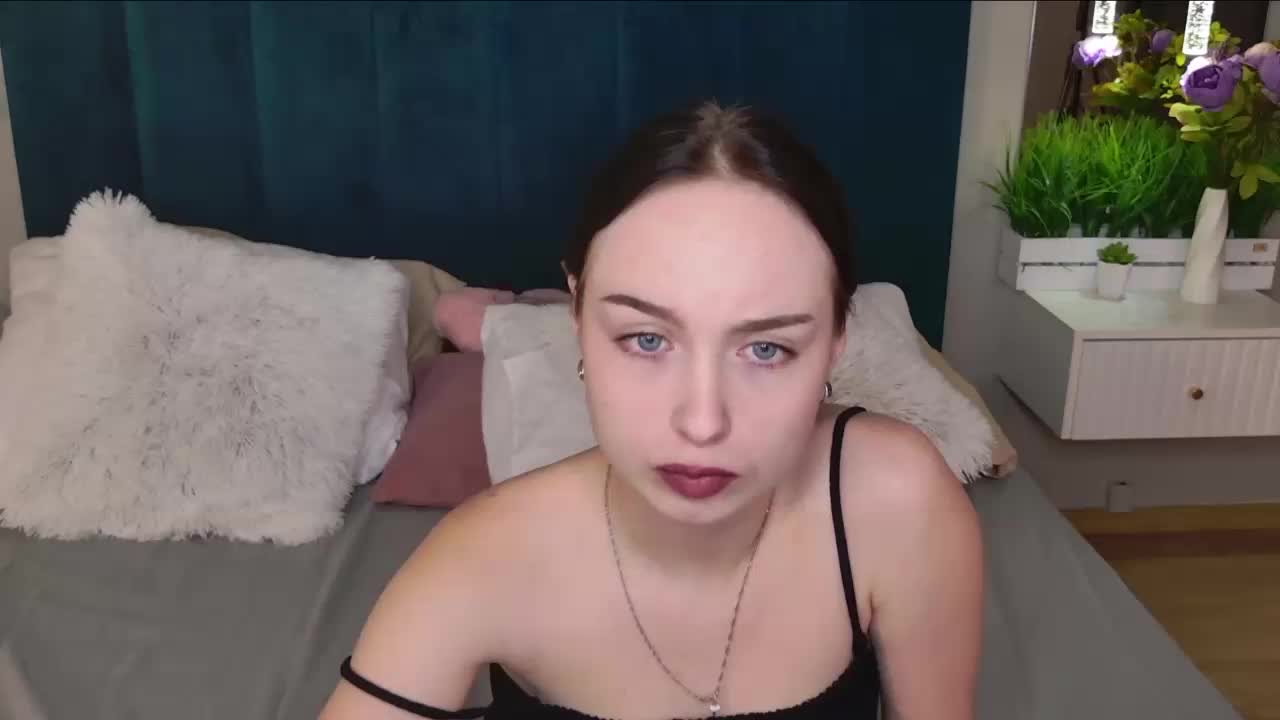 MonikaCarter Cam Model Chat October 3, 2025