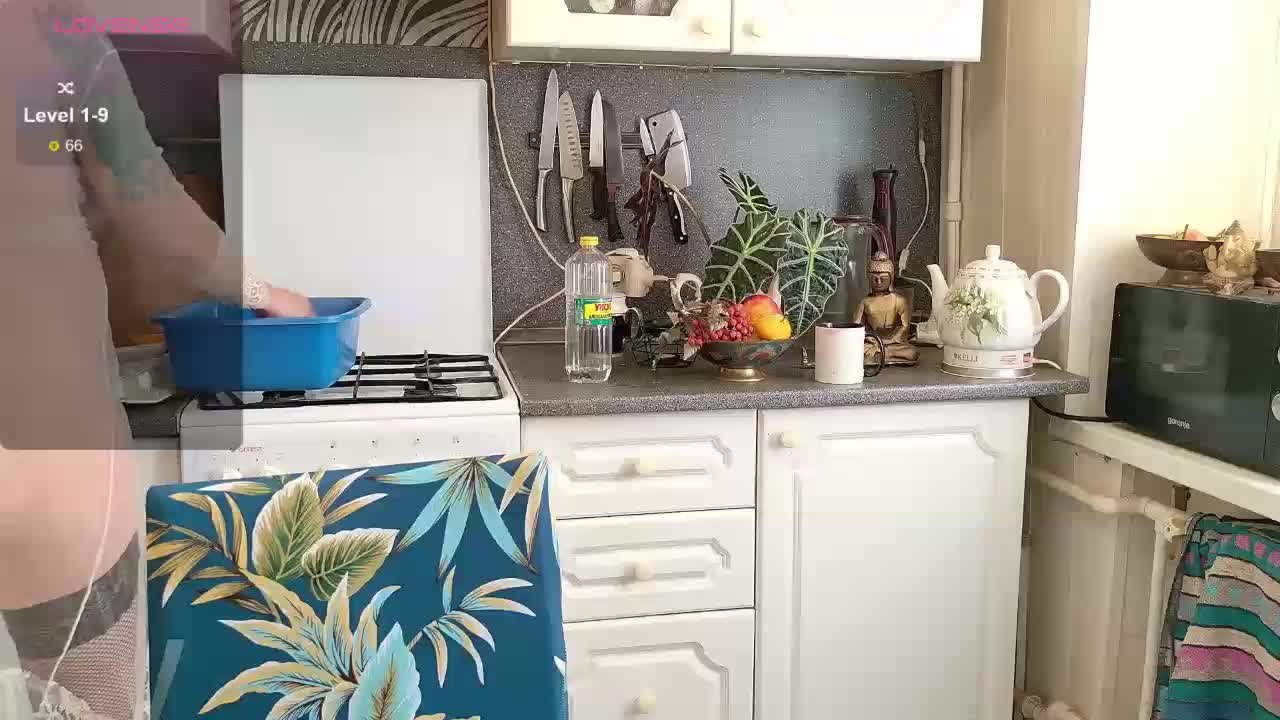 _Shanti_ Cam Model Chat October 3, 2025