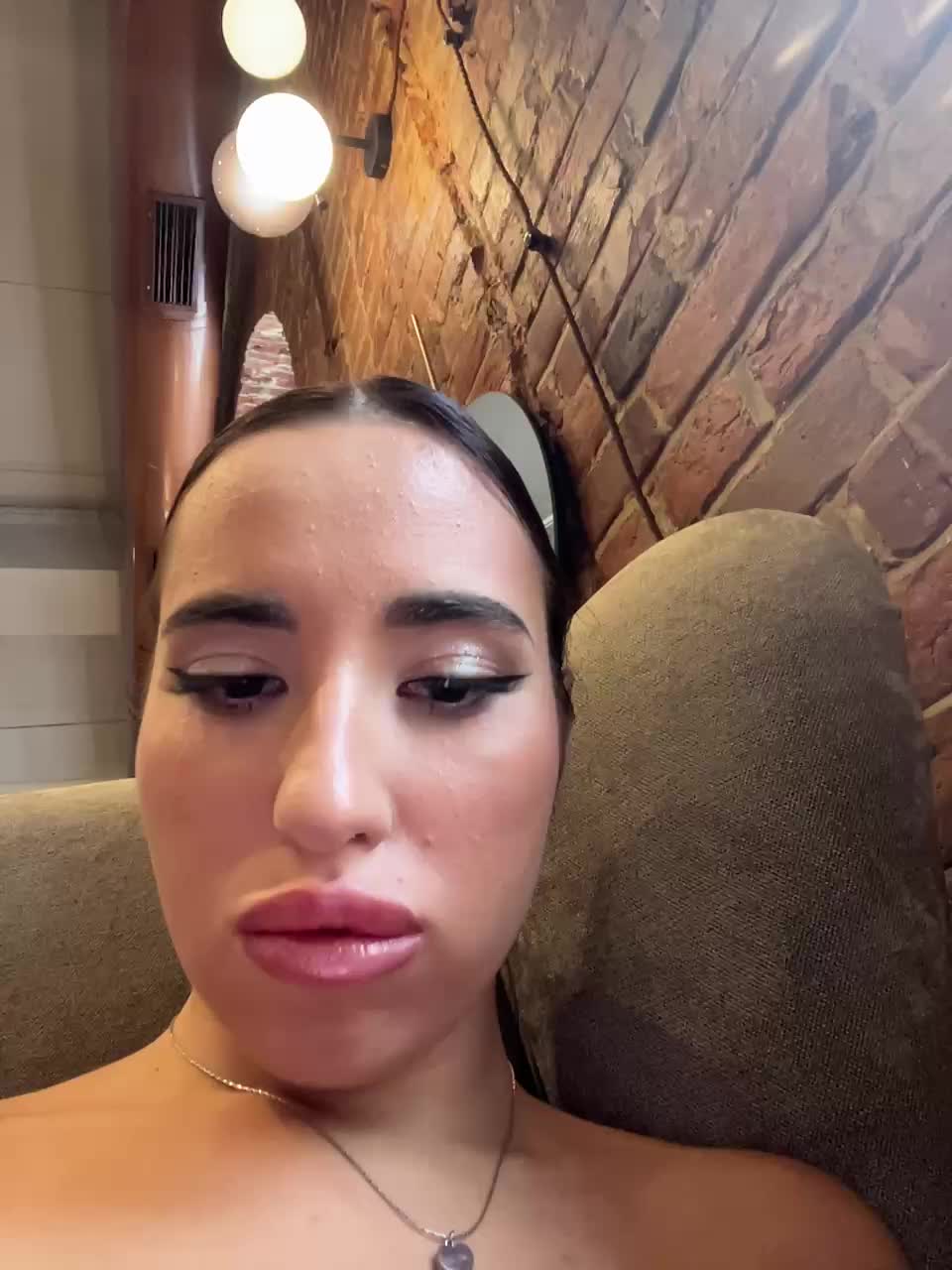 Etokiska Cam Model Chat October 3, 2025